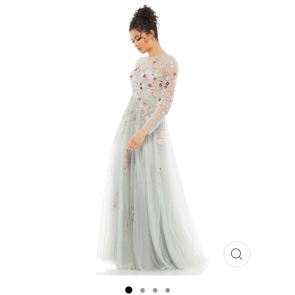 NWT Mac Duggal Floral High Neck Long Sleeve a Line Gown- Size 18